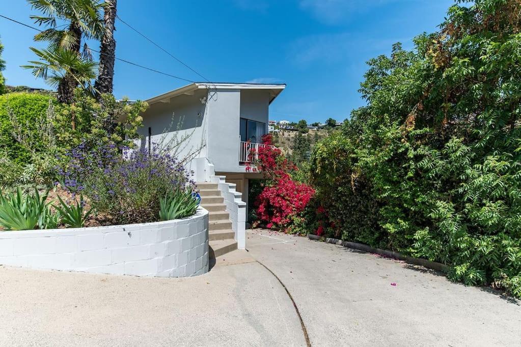 Stunning Hollywood Midcentury Modern-Views-Best Location! Los Angeles Exterior photo